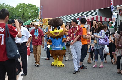 スタジアム内では「わしゅうくん」人気者でした。