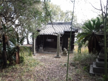 純友神社拝殿